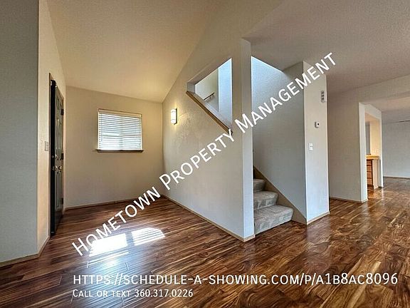 5th image of 4403 Chardonnay Dr SE