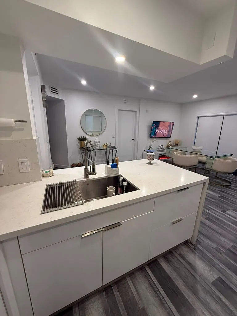 3 bed, 1177 sqft, $2,750 — Photo 4