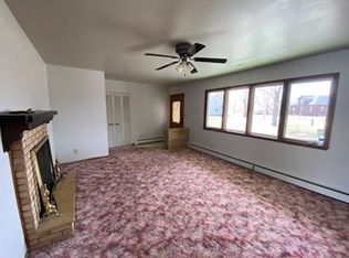 701 NE 3rd St, Eagle Grove, IA 50533