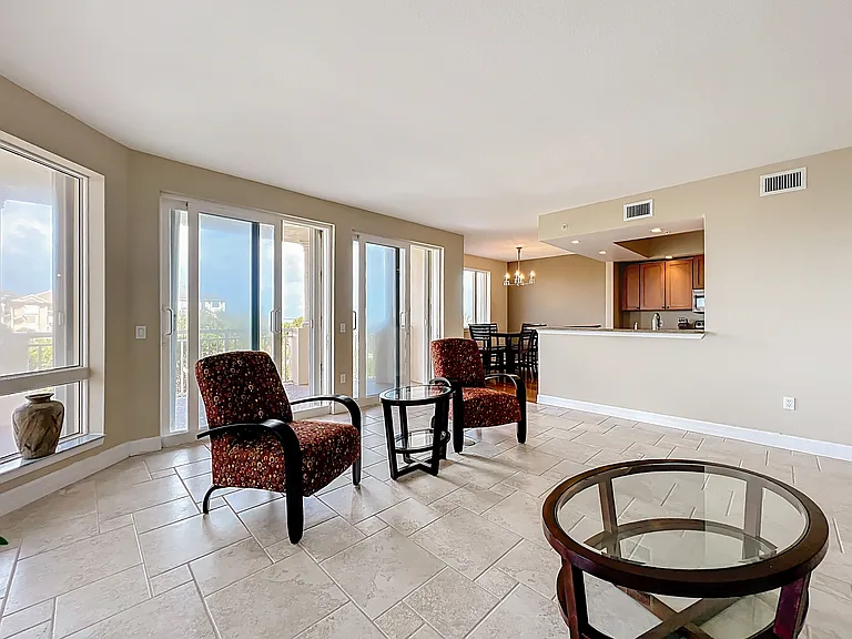 110 Warsteiner Way #301 — Photo 12