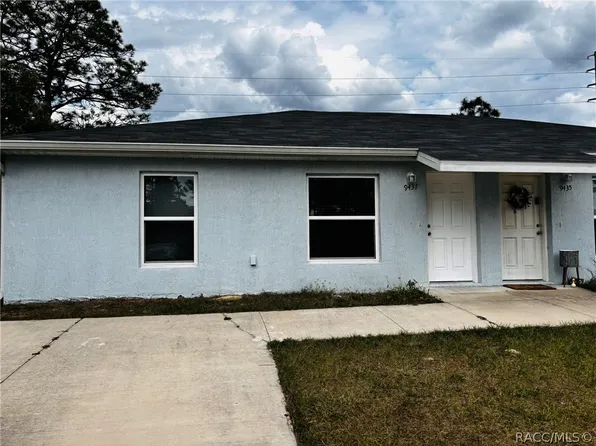 9437 N Travis Dr, Dunnellon, FL 34434