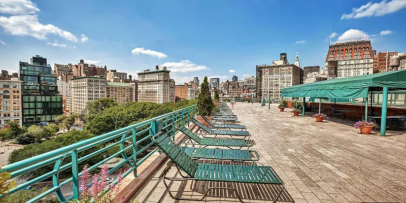 Rented by Corcoran | media 11