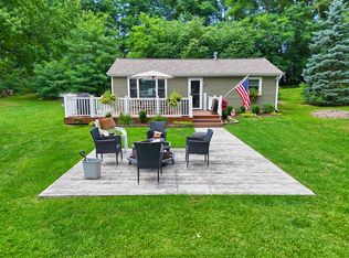 63166 Lakeshore Dr, Dowagiac, MI 49047