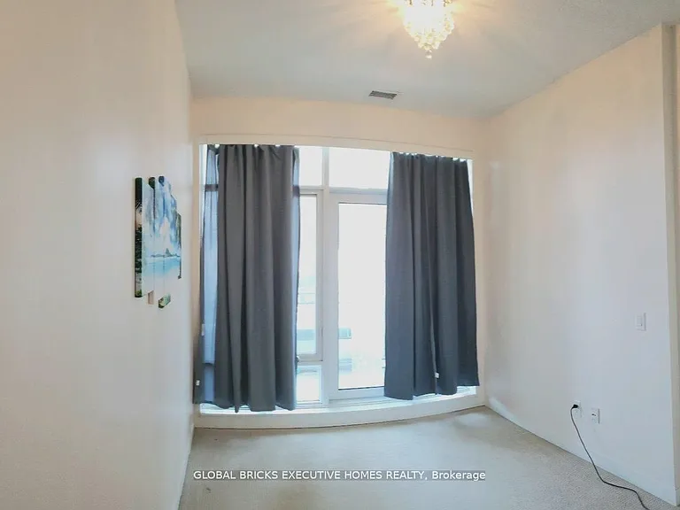 365 Prince Of Wales Dr #408 — Photo 10