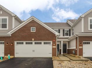 16150 W Coneflower Dr, Lockport, IL 60441
