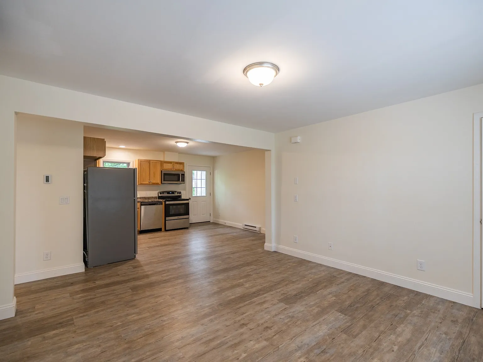 2 bed, $1,700 — Photo 4
