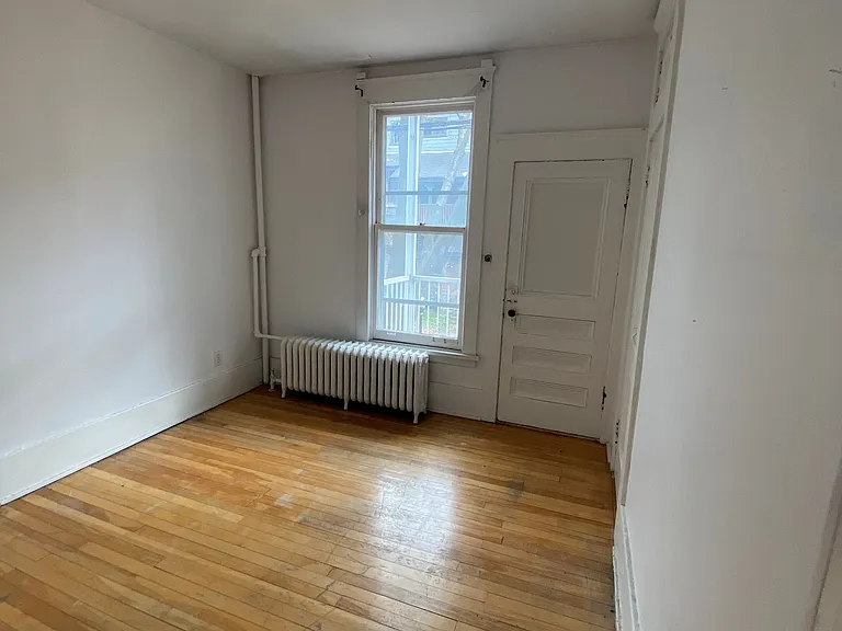 318 Cooper St #6 — Photo 3