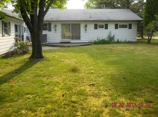 1687 Frost Rd, Manistee, MI 49660
