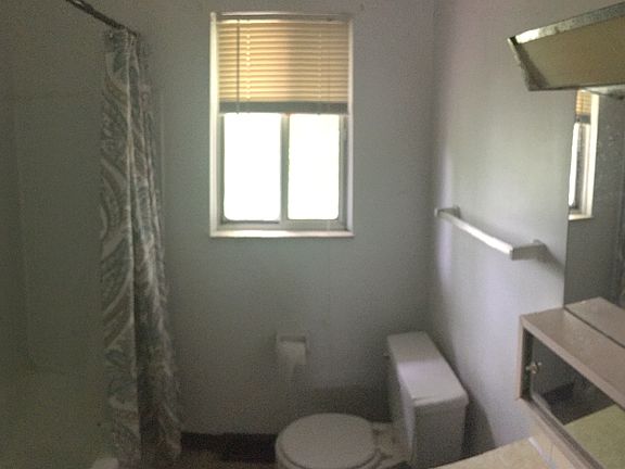 5th image of 1781 Cromwell Dr APT 9