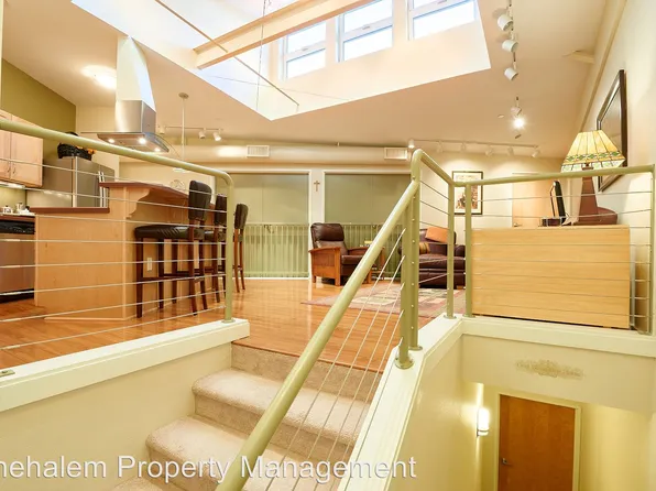 2803 E 9th St Unit 5, Tigard, OR 97132