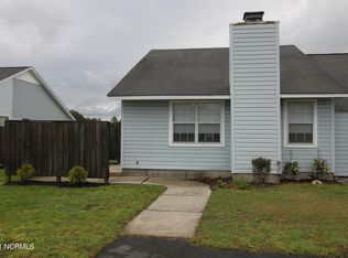 120 Witten Cir APT C, Havelock, NC 28532