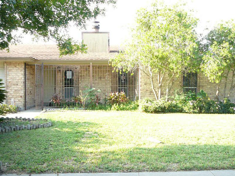 1st image of 5901 Knotty Oaks Trl