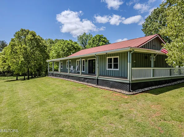 430 Peals Ln, Tellico Plains, TN 37385
