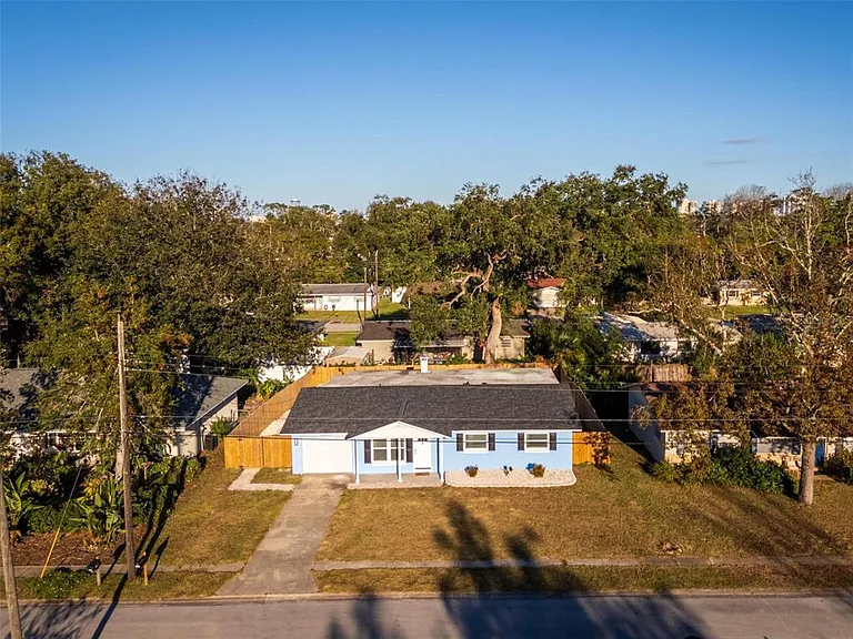 2203 Nottingham Rd — Photo 28