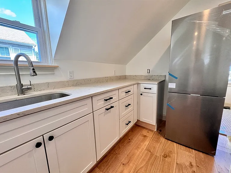 7 Hardy St #2 — Photo 11