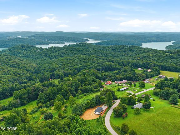 3rd image of 3827 Demory Rd