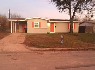 2345 Felder Ln, Fort Worth, TX 76112