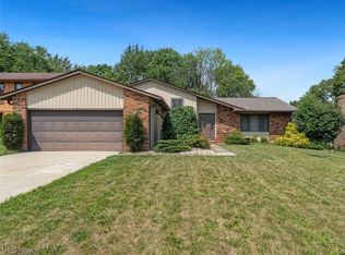 13388 Olde Orchard Rd, Strongsville, OH 44136