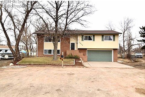 1st image of 1924 Basswood Ave