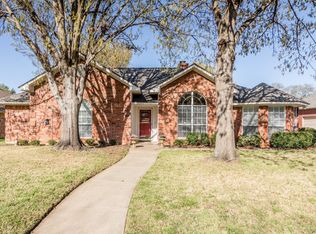 1016 Indian Ridge Dr, Denton, TX 76205