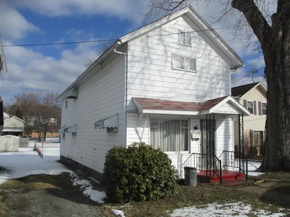 318 Pine St, Punxsutawney, PA 15767