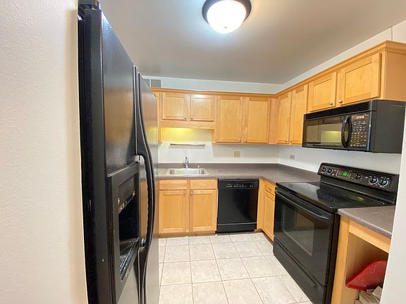 5th image of 211 E Ohio St APT 1803
