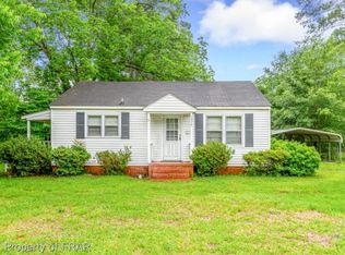 5091 Cameron Rd, Hope Mills, NC 28348