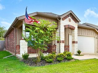 209 Fairmeade Dr, Terrell, TX 75160