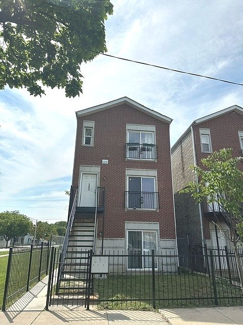 1st image of 1354 S Kedvale Ave