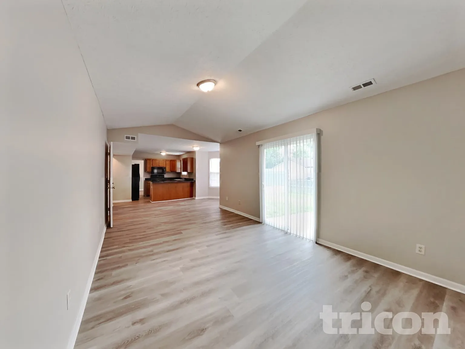 1464 Rebecca Lane Franklin IN — Photo 3