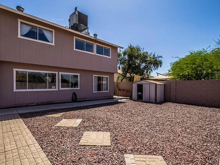 4348 E Maldonado Dr — Photo 18