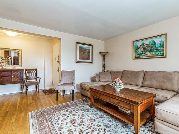 5th image of 20910 41st Ave APT 6C