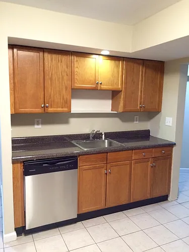 54 Thompson St #3 Photo 1