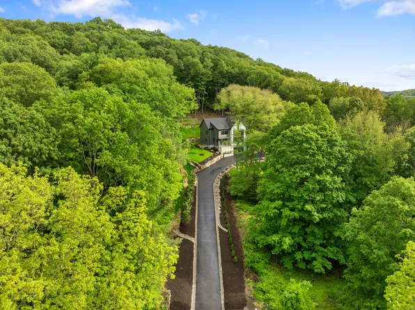 22 Limekiln Road, Redding, CT 06896