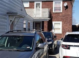 26-26A Cushing St, Waltham, MA 02453