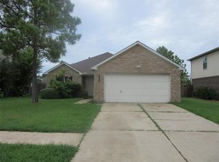 3109 Berryfield Ln, Pearland, TX 77581