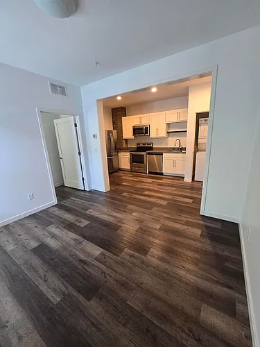 2448 1st Ave S #5 Photo 1