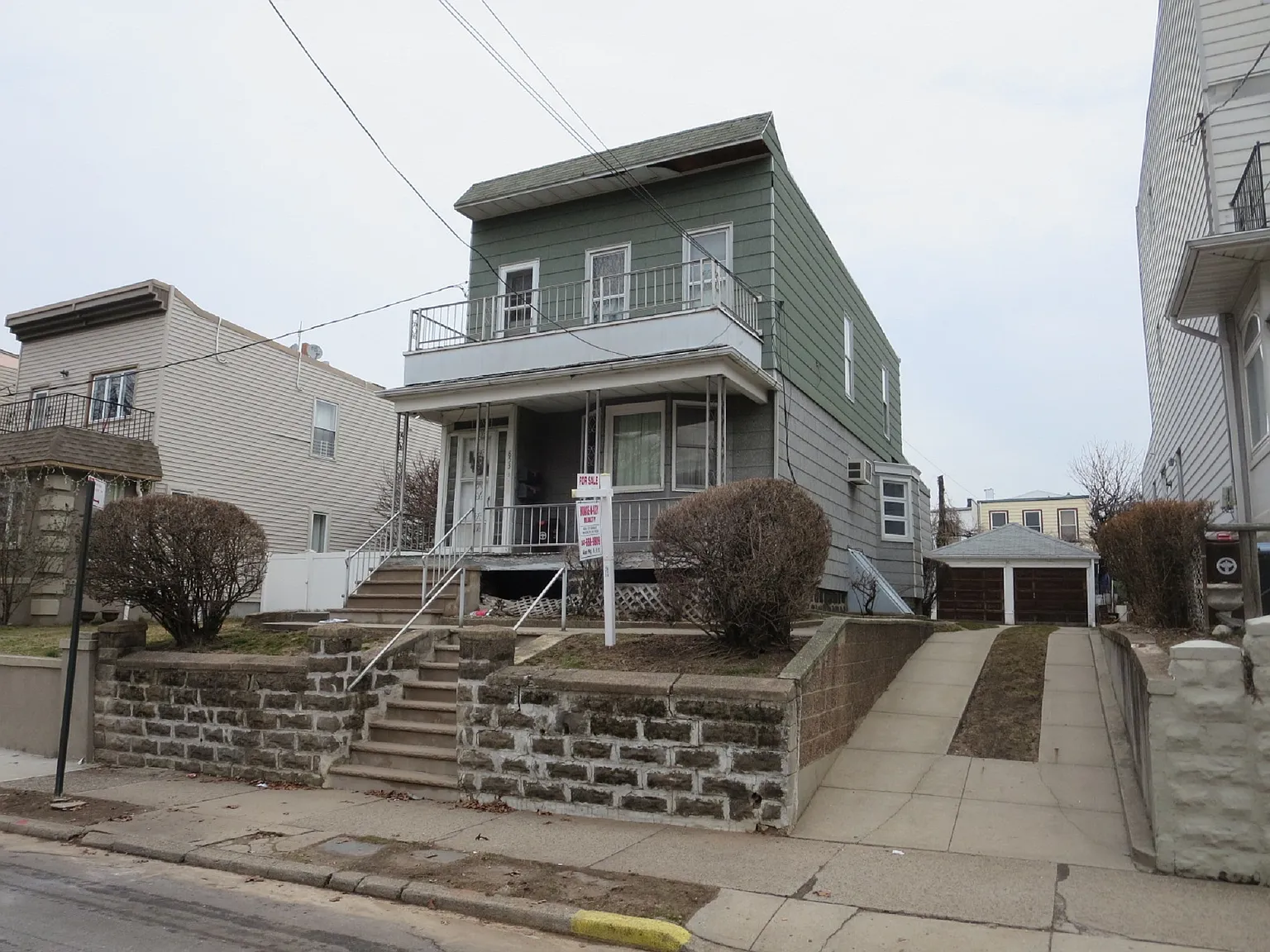 853 73rd St photo 1