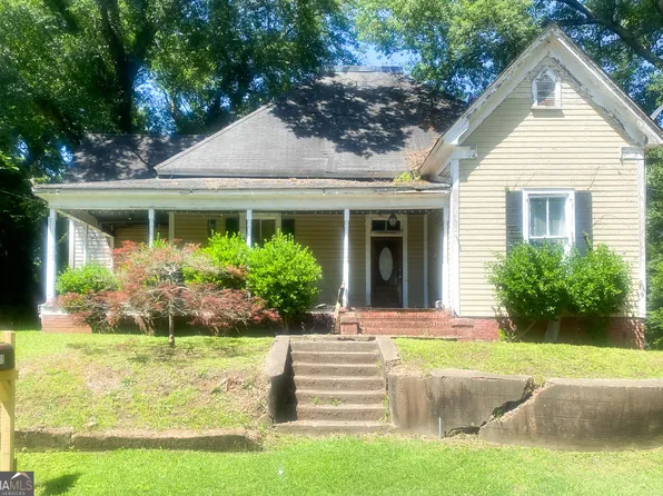 15 Stevens St NE, Rome, GA 30161