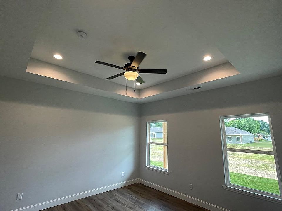 311 W Railroad Ave NE, Hanceville, AL 35077 Zillow