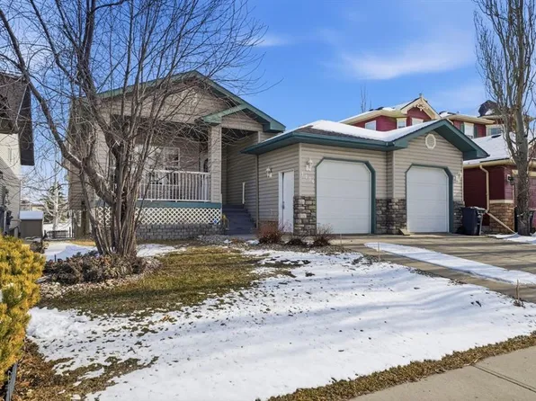 1106 SW Highland Green Vw NW, High River, AB T1V 1X2