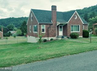 1216 Miller Rd, Ridgeley, WV 26753