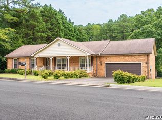 302 Benton St, South Hill, VA 23970