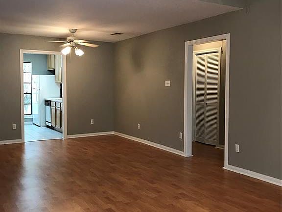 4th image of 9707 Richmond Ave APT 124