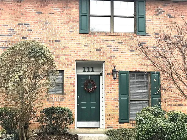 111 Ladbrook Ln, Knoxville, TN 37922