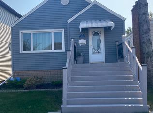 1336 Lakeview Ave, Whiting, IN 46394