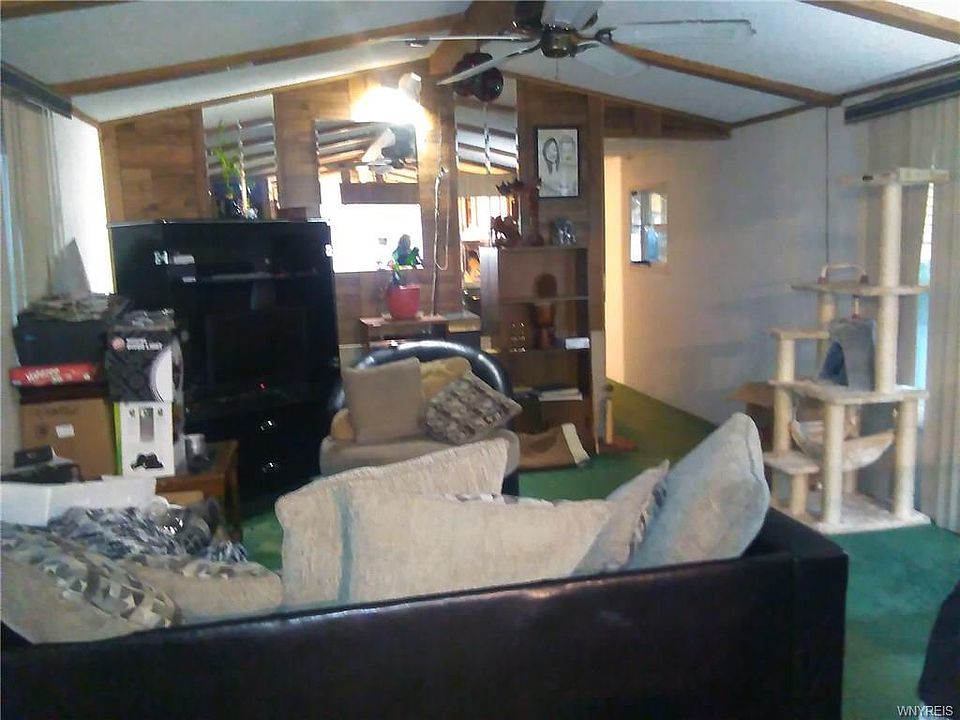 2nd image of 23 Jenny Ct