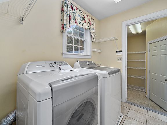 5th image of 6000 Broward Pl
