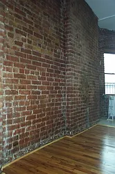 Rented by Tower Brokerage