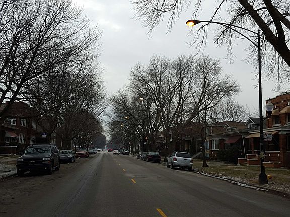 4th image of 7400 S King Dr
